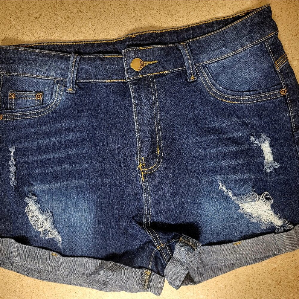 NWOT Womens Jean Shorts